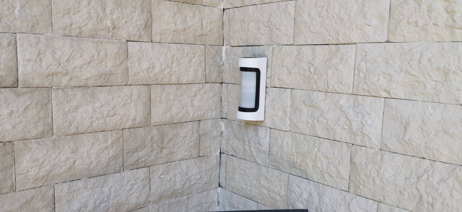 Détection extérieure OPTEX à Aimargues prés de Nîmes