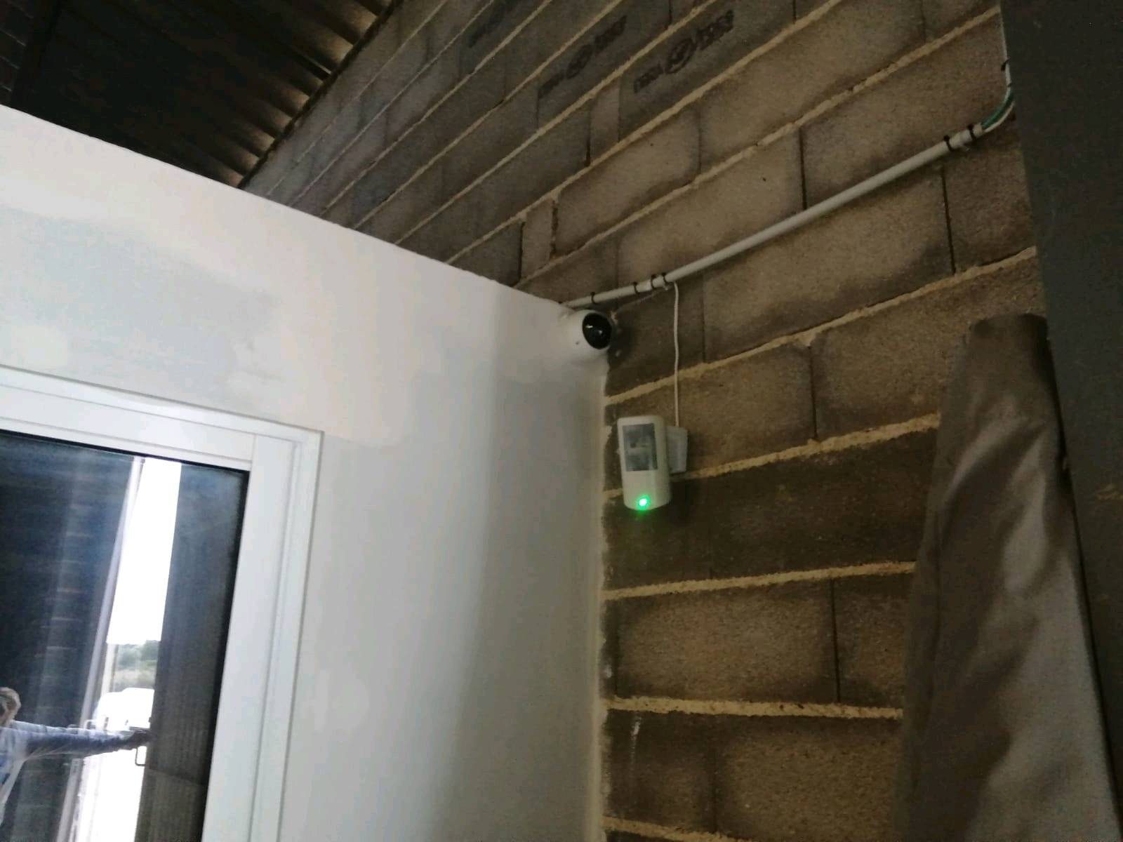 Installation d'une alarme filaire et sans fil dans le Gard