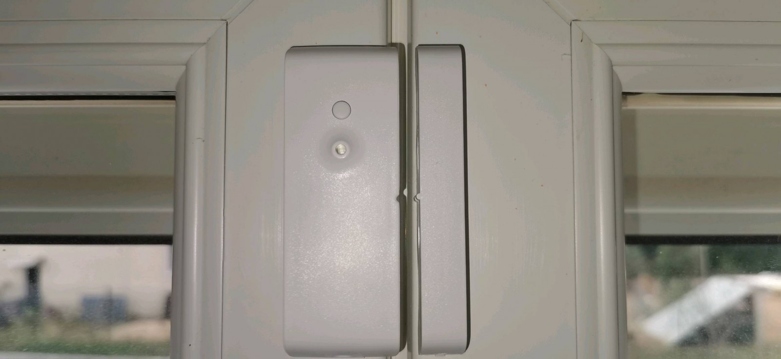 Compléter une solution d'alarme Somfy dans le 30