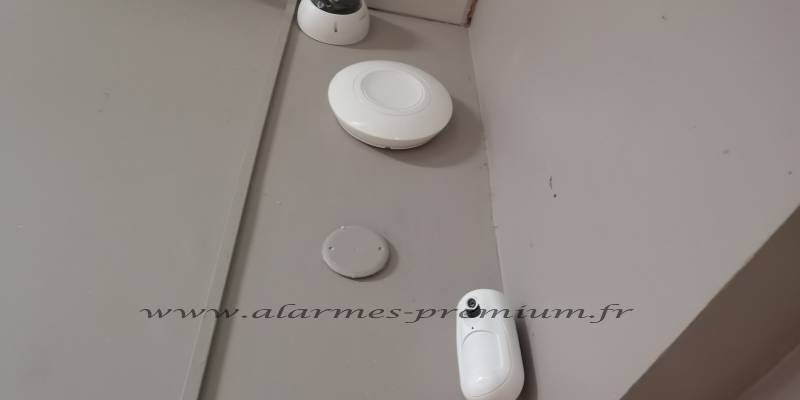 Installation d'une alarme sans fil Risco dans le 30