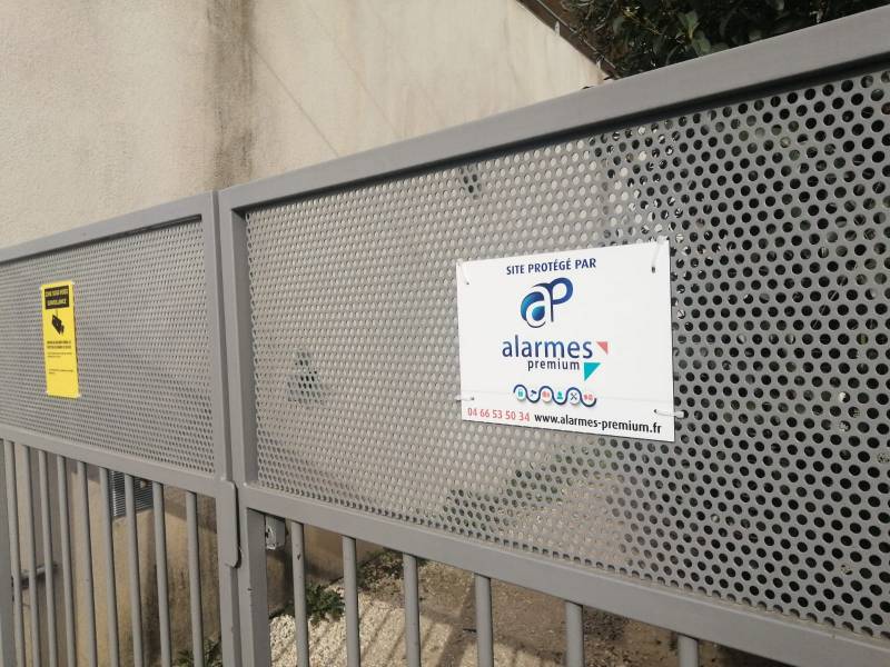 Sécuriser un parking et un accès piéton dans une copropriété à Nîmes dans le 30